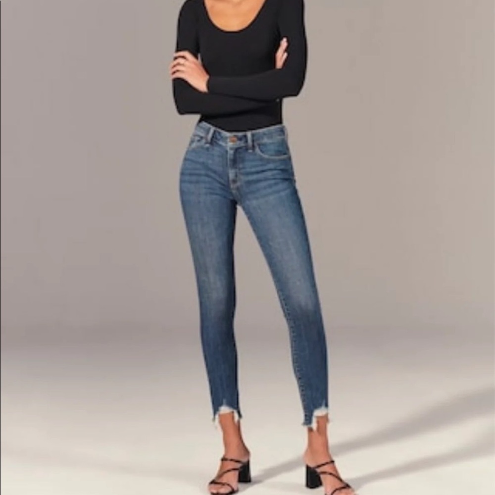 Abercrombie and Fitch mid rise skinny jeans